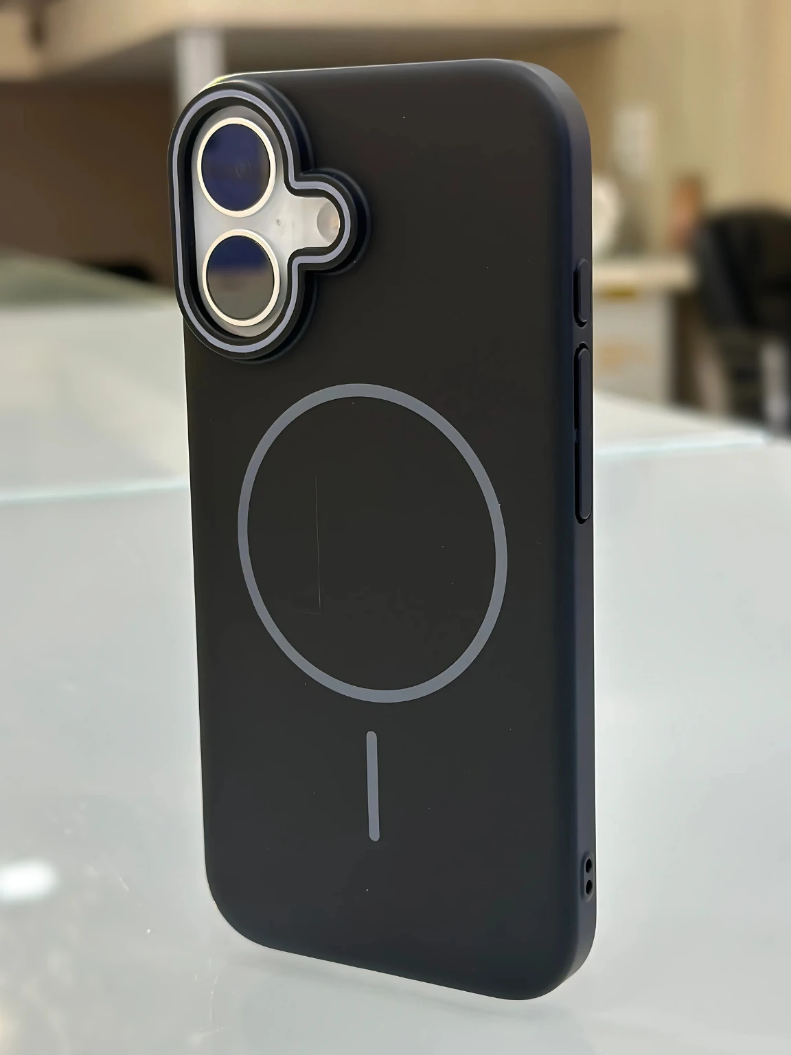 iPhone 16 Slim Case (Black) - Image 4